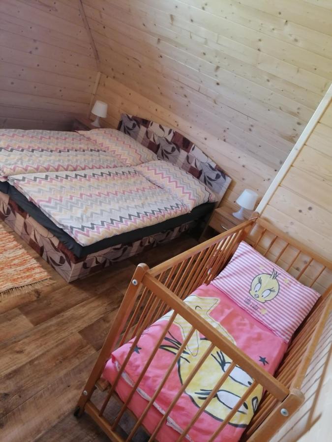 Chata Baska Na Liptove S Vlastnym Dvorom Liptovsky Mikulas Ngoại thất bức ảnh